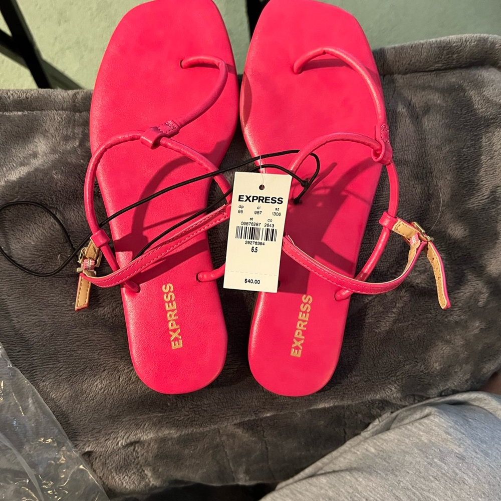 Express Fashion Pink Sandal